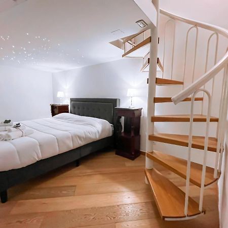 Luxury Bnb Dedeo Apartment Bari Luaran gambar