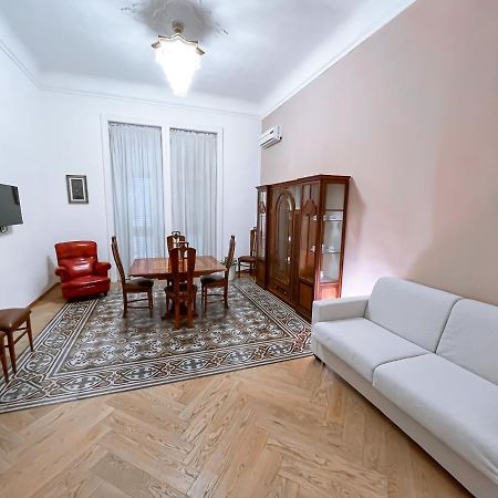 Luxury Bnb Dedeo Apartment Bari Luaran gambar