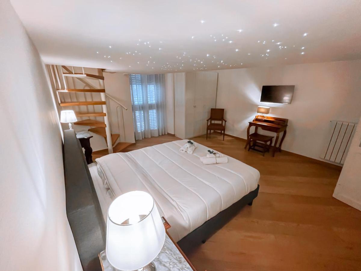 Luxury Bnb Dedeo Apartment Bari Luaran gambar